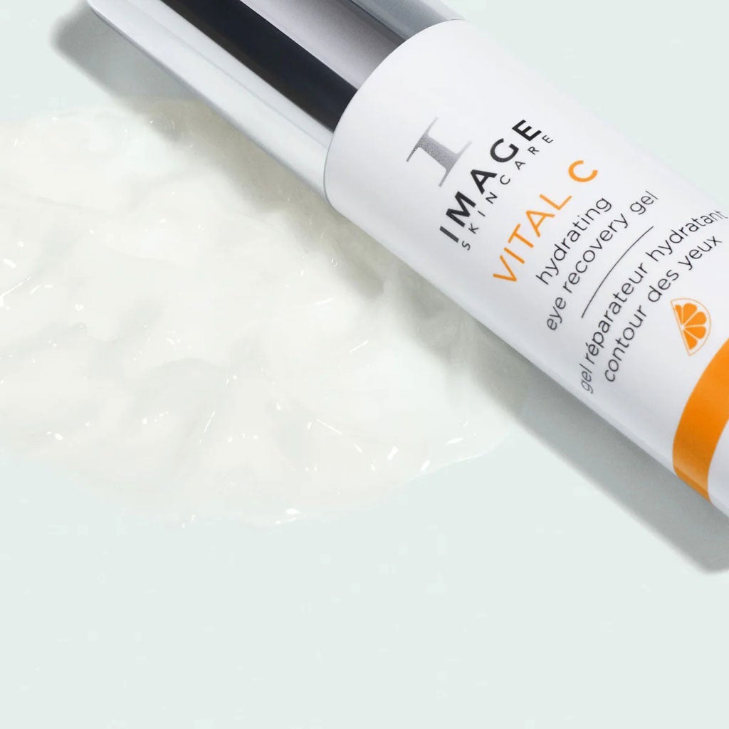 https://media.myaster.com/images/products/1068571/image-vital-c-hydrating-eye-recovery-gel-15ml/1068571_2.jpg
