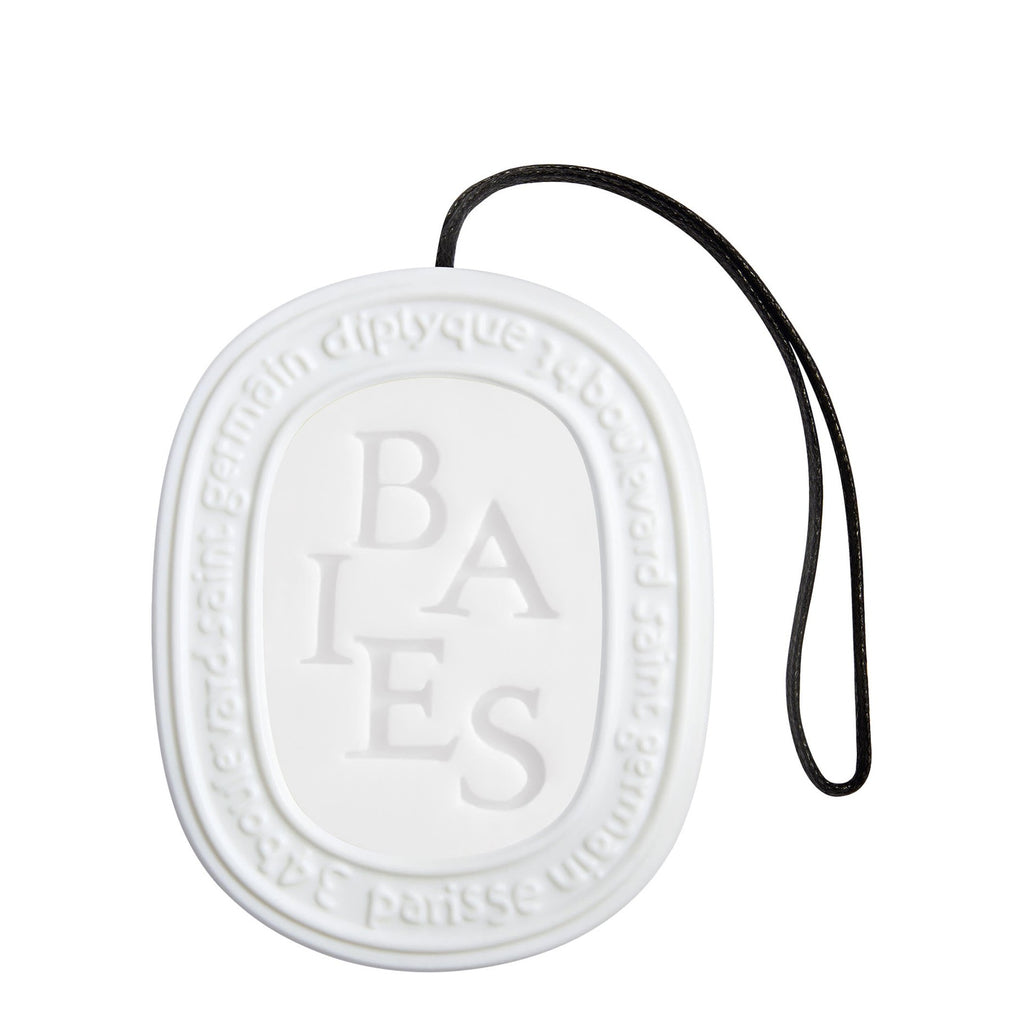 https://bloomingdales.ae/on/demandware.static/-/Sites-bloomingdales-master-catalog/default/dwbe87ddbb/sfcc-new-blm-production/2/0/4/7/6/204766415_IN.jpg
