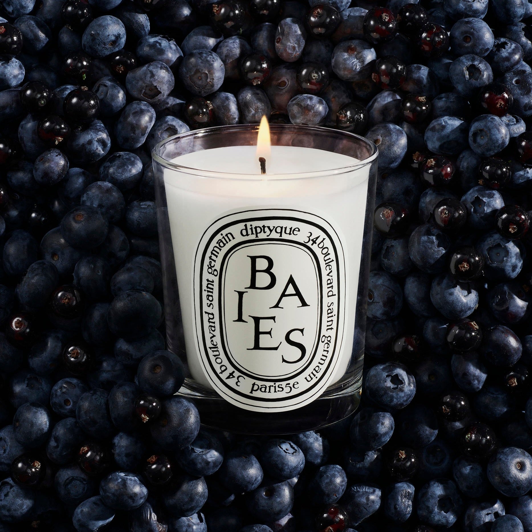 https://bloomingdales.ae/on/demandware.static/-/Sites-bloomingdales-master-catalog/default/dw5c68559c/sfcc-new-blm-production/2/0/4/7/7/204779768_E1.jpg