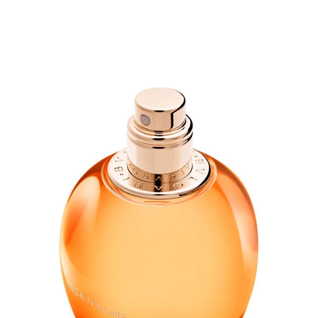 https://bloomingdales.ae/on/demandware.static/-/Sites-bloomingdales-master-catalog/default/dwa1359e5d/sfcc-new-blm-production/2/1/4/8/5/214855767_CU.jpg