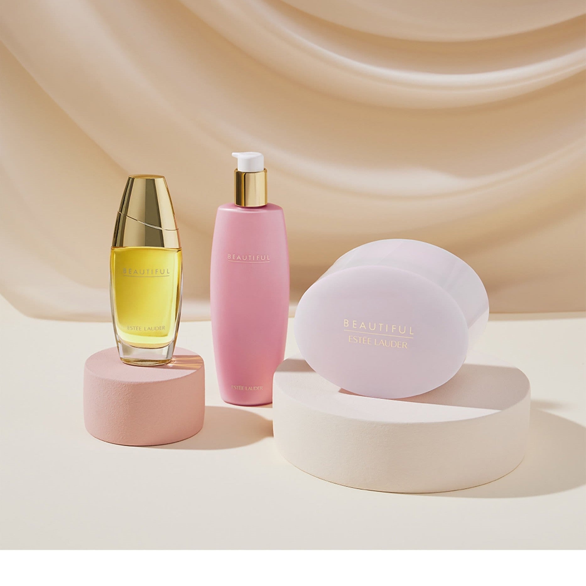 https://bloomingdales.ae/on/demandware.static/-/Sites-bloomingdales-master-catalog/default/dwf98101e6/sfcc-new-blm-production/2/1/5/8/4/215848303_E3.jpg