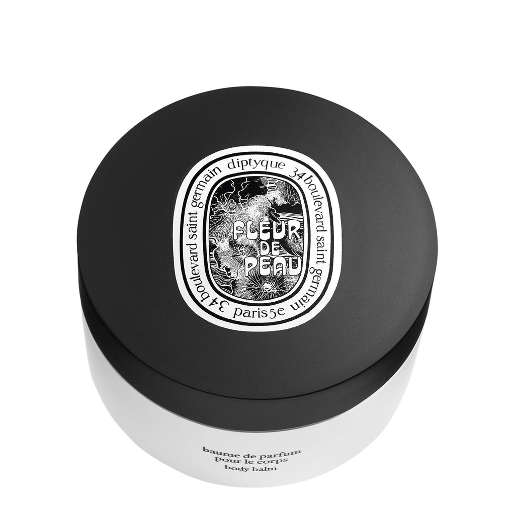 https://bloomingdales.ae/on/demandware.static/-/Sites-bloomingdales-master-catalog/default/dw97860abf/sfcc-new-blm-production/2/1/6/0/6/216069910_FR.jpg