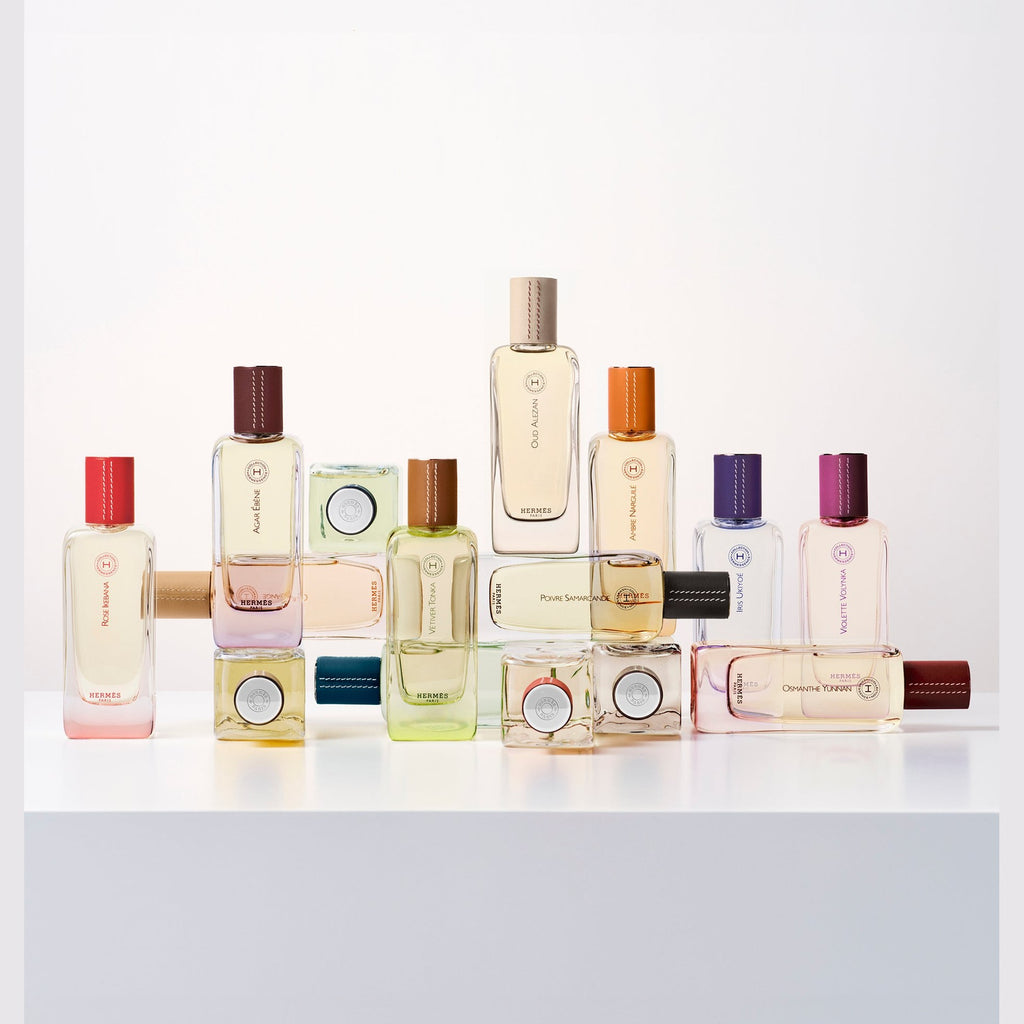 https://bloomingdales.ae/on/demandware.static/-/Sites-bloomingdales-master-catalog/default/dwaa12cc21/sfcc-new-blm-production/2/1/7/0/1/217010202_E2.jpg