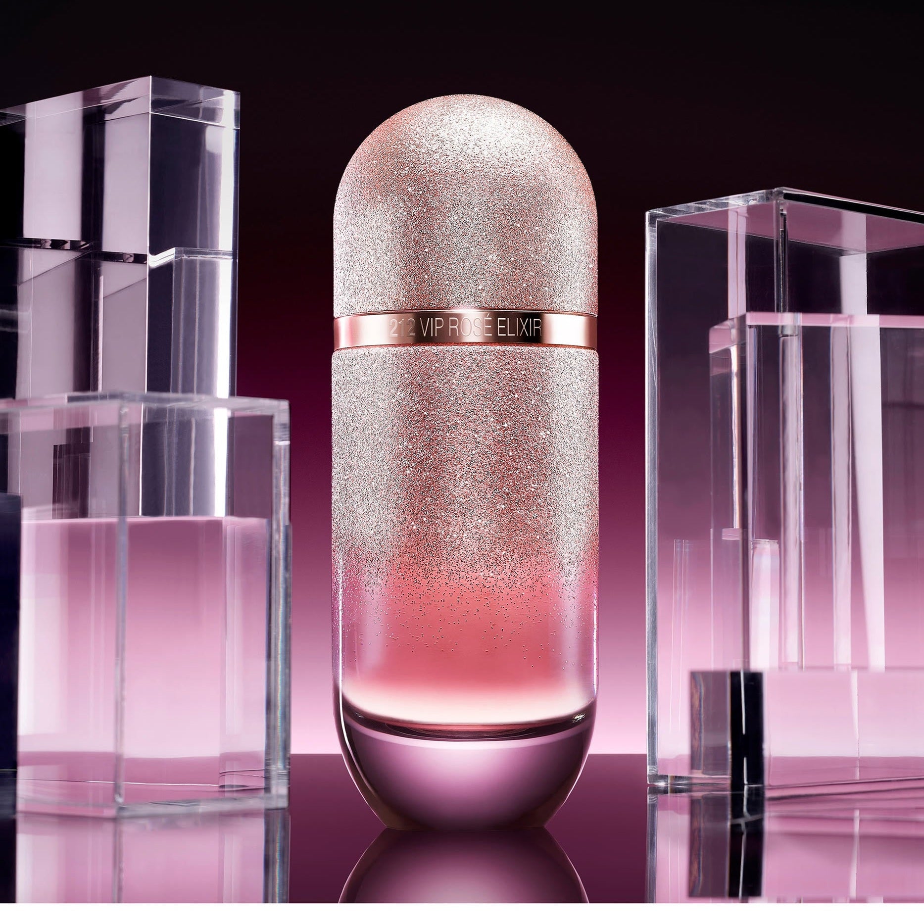 https://bloomingdales.ae/on/demandware.static/-/Sites-bloomingdales-master-catalog/default/dwbad4a1db/sfcc-new-blm-production/2/1/7/6/0/217607696_PK.jpg
