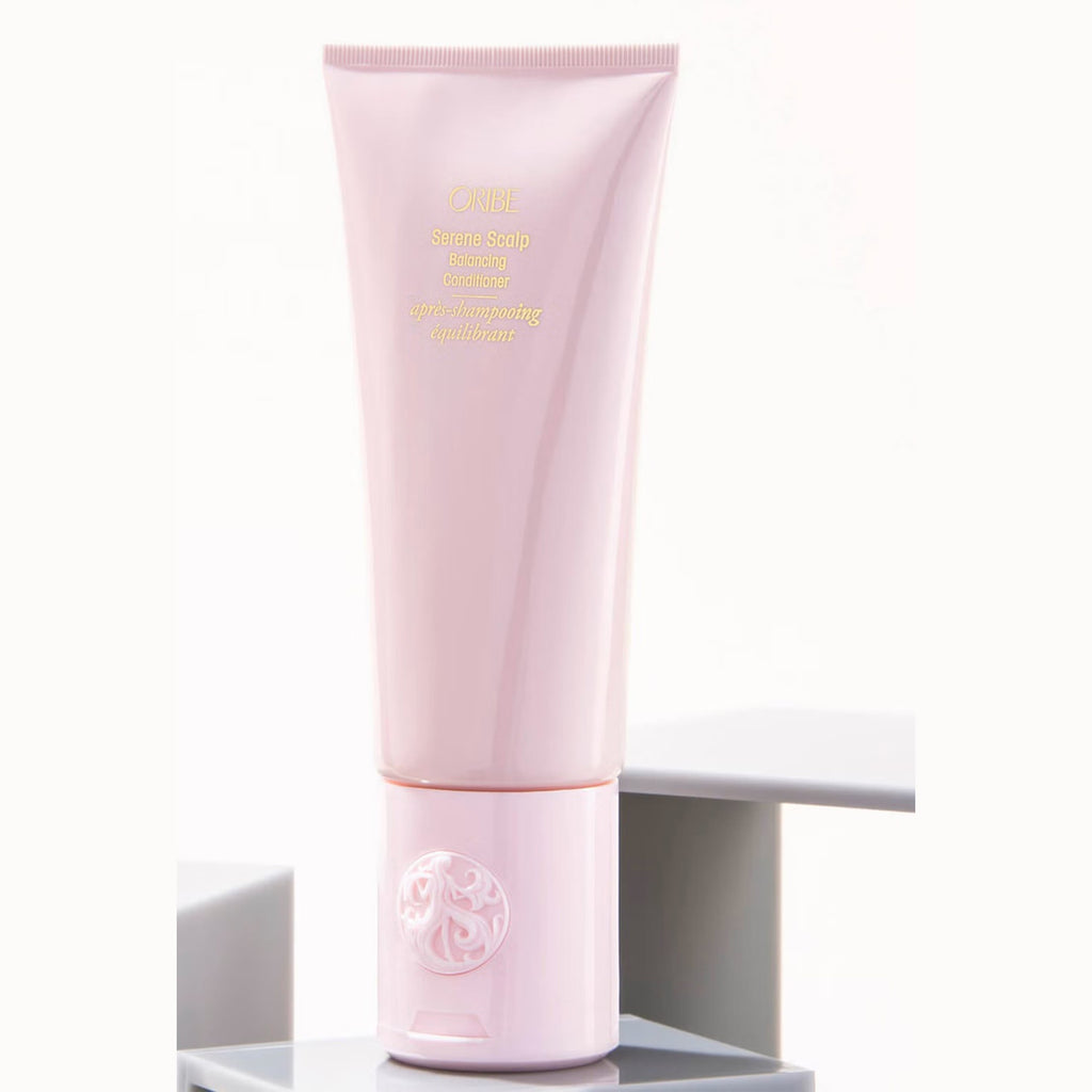 https://bloomingdales.ae/on/demandware.static/-/Sites-bloomingdales-master-catalog/default/dwf3249fbb/sfcc-new-blm-production/2/1/7/9/2/217926748_E2.jpg