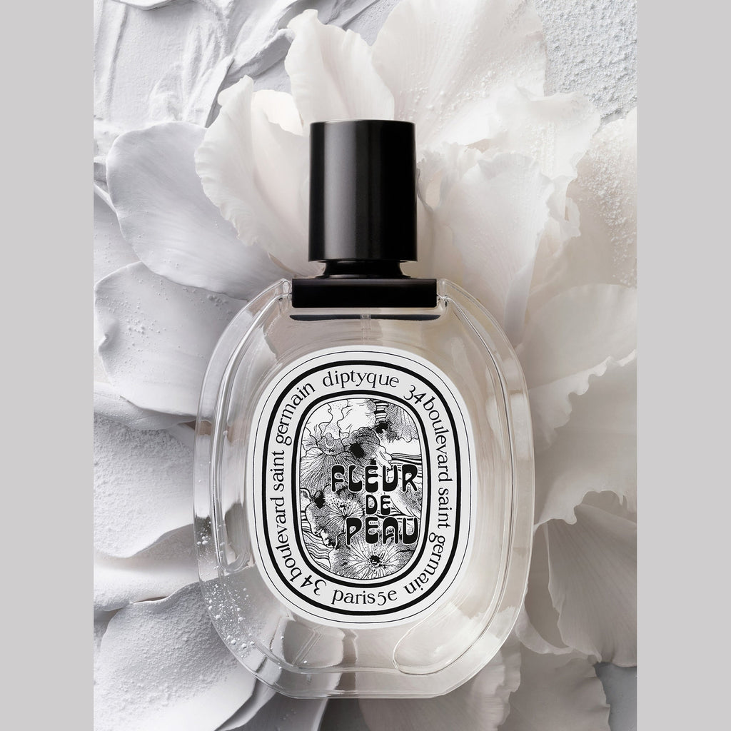 https://bloomingdales.ae/on/demandware.static/-/Sites-bloomingdales-master-catalog/default/dw5039a6c7/sfcc-new-blm-production/2/1/8/6/4/218647115_E1.jpg