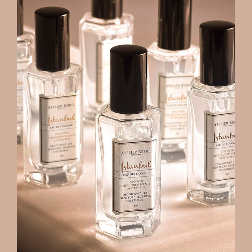 https://bloomingdales.ae/on/demandware.static/-/Sites-bloomingdales-master-catalog/default/dw2b287a1e/sfcc-new-blm-production/2/1/9/0/2/219028970_E2.jpg