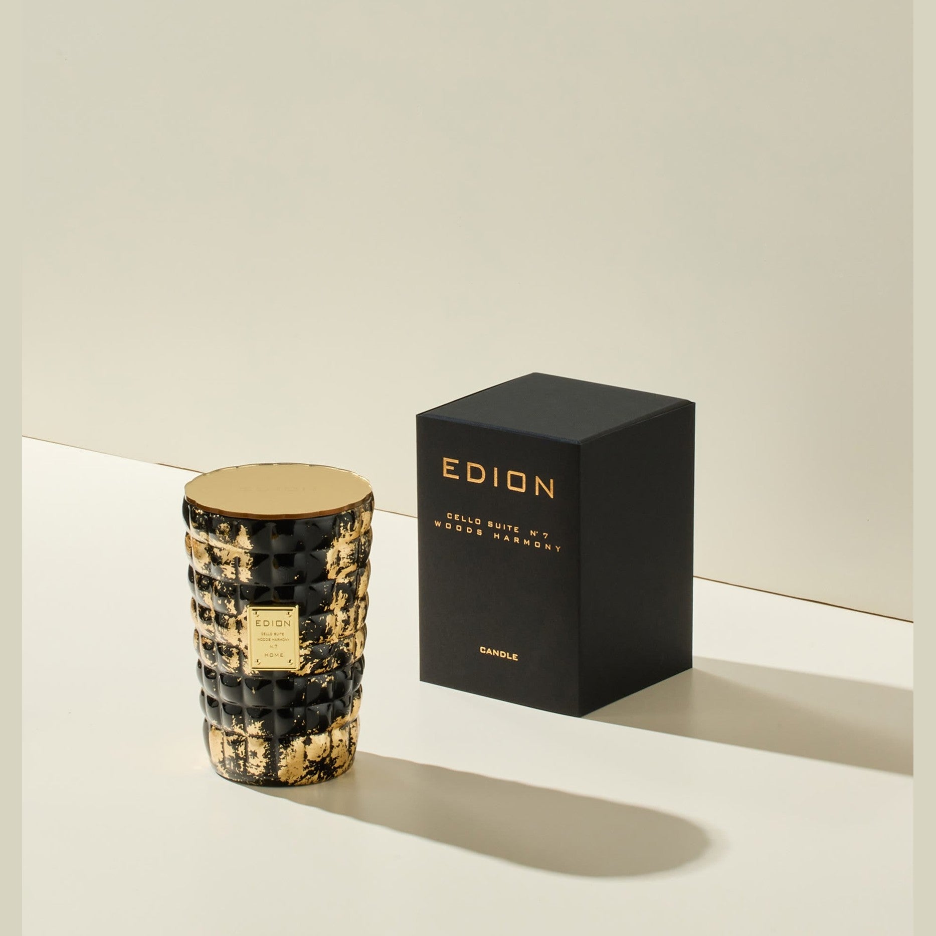 https://bloomingdales.ae/on/demandware.static/-/Sites-bloomingdales-master-catalog/default/dwab439c3f/sfcc-new-blm-production/2/1/9/0/4/219042085_FR.jpg