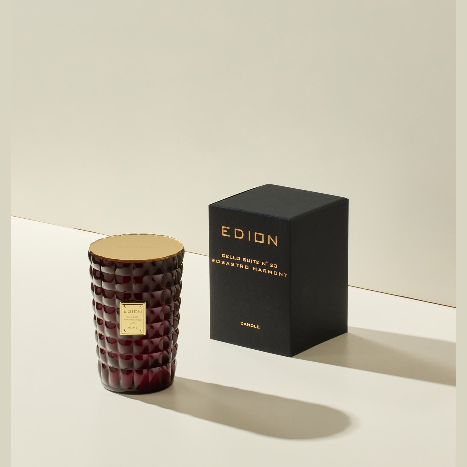 https://bloomingdales.ae/on/demandware.static/-/Sites-bloomingdales-master-catalog/default/dwc2312cd8/sfcc-new-blm-production/2/1/9/0/4/219042096_FR.jpg