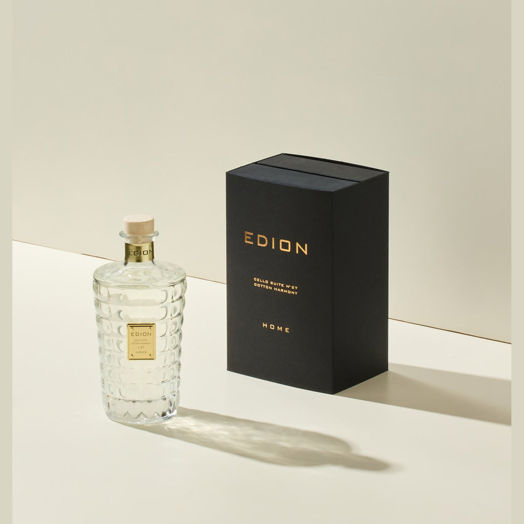 https://bloomingdales.ae/on/demandware.static/-/Sites-bloomingdales-master-catalog/default/dwee72ff0f/sfcc-new-blm-production/2/1/9/0/4/219042099_FR.jpg