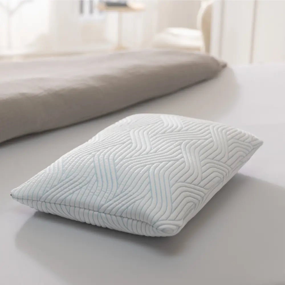 https://bedquarter.ae/wp-content/uploads/2025/07/comfort_smart_cool_medium_comfort_pillow_life.webp
