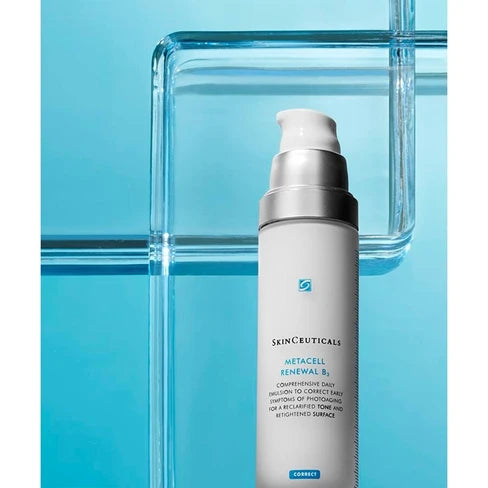 https://static.sweetcare.com/img/prd/488/v-638200526357776953/skinceuticals-004017sk-1.webp